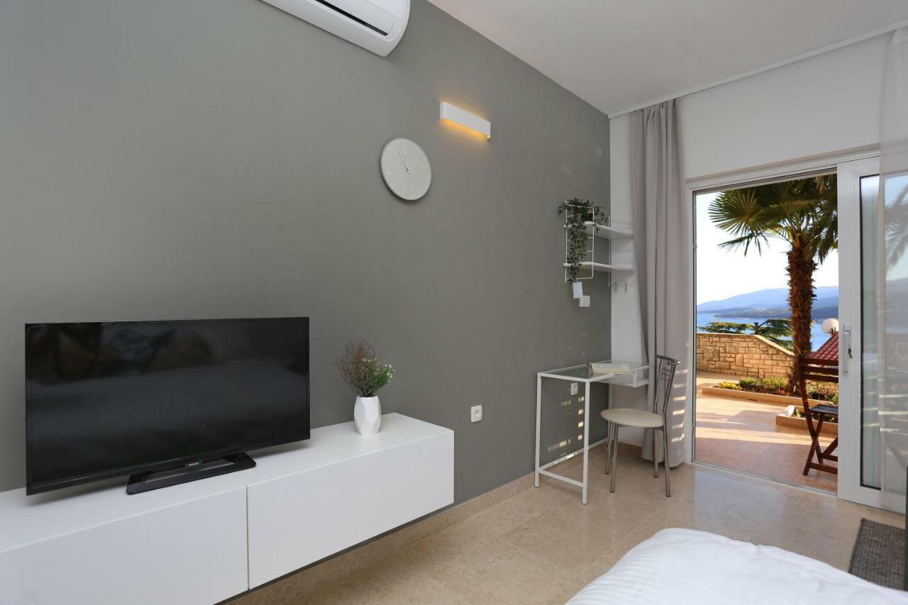 Studio Apartment Close To The Sea Rabac Ngoại thất bức ảnh